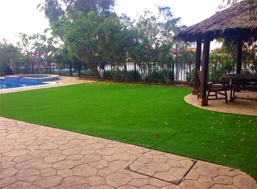 synthetic lawn