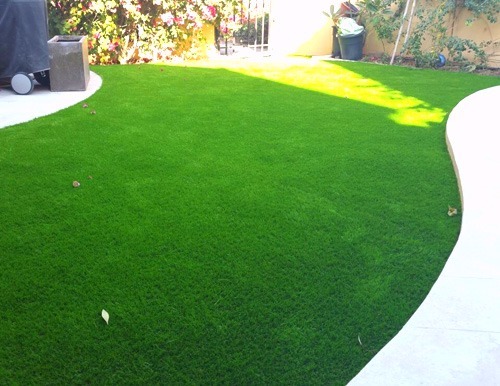 synthetic lawn